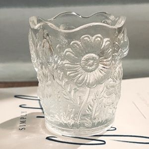 Floral glass tea light holder